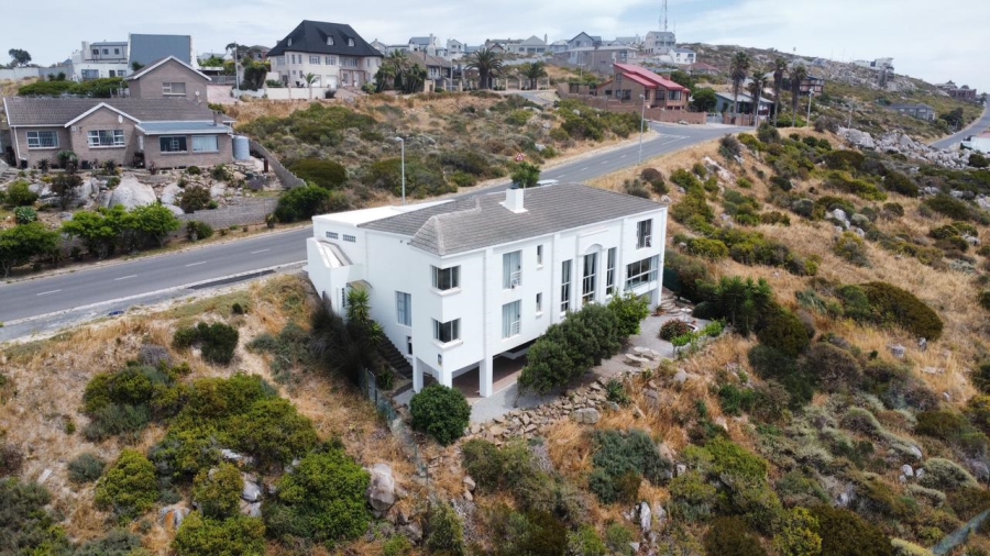 4 Bedroom Property for Sale in Saldanha Heights Western Cape